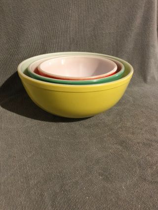 Vintage Pyrex Mixing Bowls Set Of 3 Colors Red Green Yellow.  Light Ware.