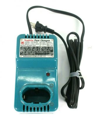 Makita Dc9000 Battery Charger 9.  6 Volt Fast Charger Ni - Cd Vintage Drill Driver