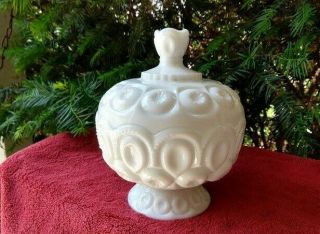 Vintage L.  E.  Smith moon and stars white milk glass pedestal bowl with cover 2