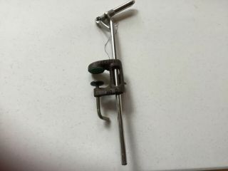 Vintage Herter’s No.  9 Fly Tying Vise & Table Mount,  Great Shape