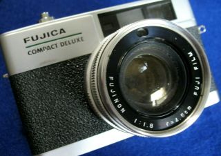 Fujica Compact Deluxe Rangefinder With Fujinon Lens,  Leather Case
