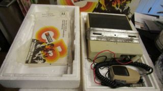 Vintage Motorola MOCAT 40 CB Radio Cat No 4000 Mobile Transceiver Box Mic Mount 6