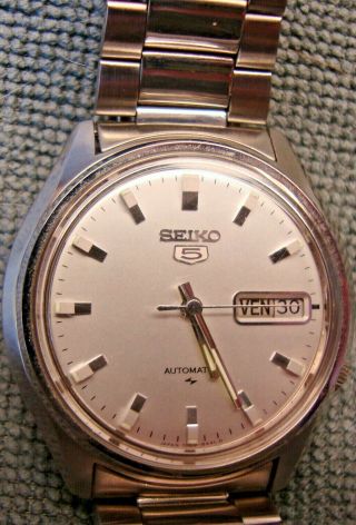 Vintage 1971 Seiko 5 17 Jewels Automatic Day Date 166451