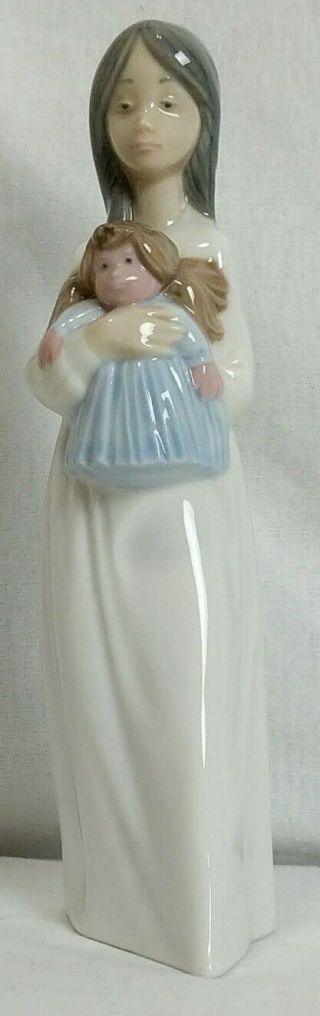 Vintage 1990 Nao By Lladro Porcelain Girl With Baby Doll 9.  5 " Tall