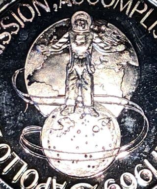 Vintage 1969 Apollo 11 Moon Landing.  999 Fine Silver Commemorative Medal 1 Ounce 3