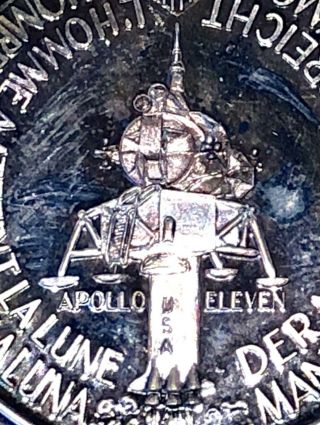 Vintage 1969 Apollo 11 Moon Landing.  999 Fine Silver Commemorative Medal 1 Ounce 4