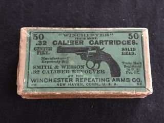 Vintage Winchester.  32 Cal.  Ammo Box Empty
