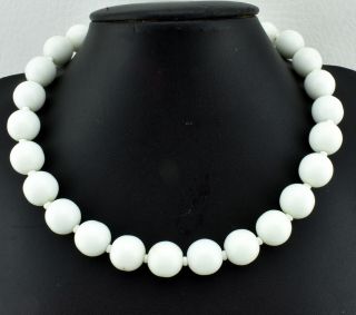 Miriam Haskell Vintage 1950s Milk White Glass Bead Flower Clasp Collar Necklace