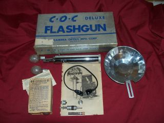 Vintage Camera Flash C O C Deluxe Flashgun Optics Mfg Old Photography Ph5 Bulb