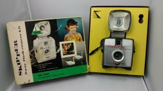 Vintage Tower Skipper 3 Way Flash Camera Kit No.  7940 Photography Picture Art