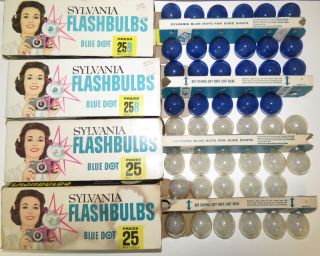 Nos Press 25 Sylvania Blue Dot Flashbulbs - Total 46 Bulbs