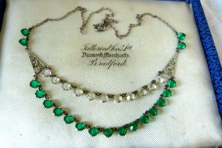 VINTAGE JEWELLERY ART DECO EMERALD GREEN CLEAR OPEN BACKED NECKLACE LOVELY 3