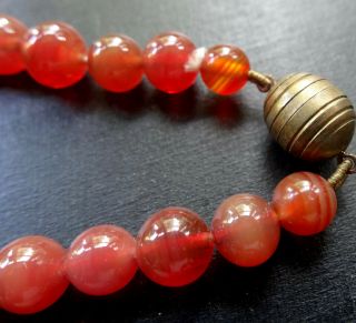vintage art deco carnelian red & banded AGATE bead necklace barrel clasp - Q66 3