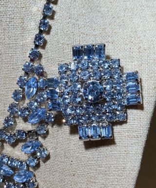Vtg Weiss Costume Blue Rhinestone Necklace & Brooch with Earrings 3