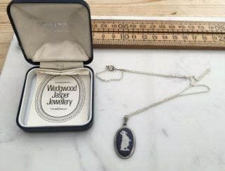 Vintage Silver Wedgwood Necklace With Silver Mount And Chain,  Boxed
