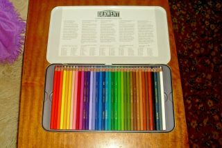 Vintage Derwent Fine Art Artists Colour Pencils Set of 36 In Tin Box 2