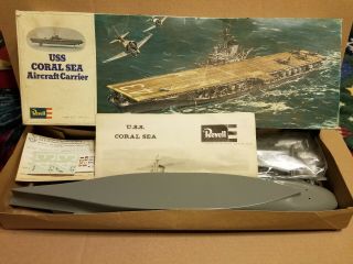 Vintage 1974 Revell Model Kit H - 440 Uss Coral Sea Aircraft Carrier Complete