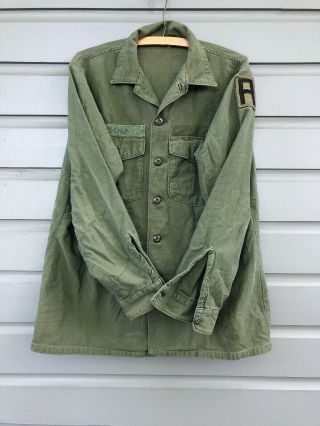 Vintage Vietnam War Old U.  S.  Army Men’s Green Combat Tropical Uniform Shirt