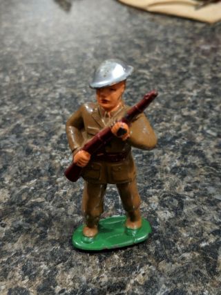 Vintage Manoil/barclay Lead Toy Soldier W/rifle At Arms 1