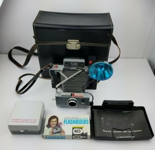 Vintage Polaroid Automatic 100 Land Camera W/ Case & Flash 1960s
