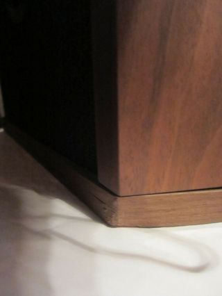 Single BOSE 901 Series IV Speaker Brown Wood Cabinet & Logo badge 6