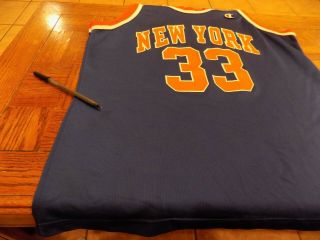 Patrick Ewing York Knicks Jersey (size 44) CHAMPION Vintage (good cond) 7