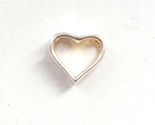 Fine Vintage 925 Sterling Silver Hollow Heart Charm Small Love Pendant Retro 3g
