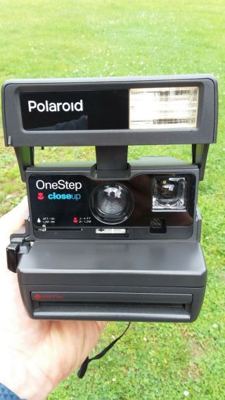 Polaroid One - Step Close Up 600 Instant Film Camera W Strap