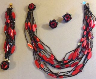 Vintage Vendome Red Black Beaded Set Of Necklace Bracelet Clip On Earrings