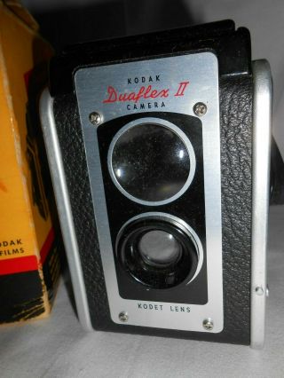 Vintage Kodak Duaflex II 620 Film Camera (Kodar 72mm f/8 Lens) 2
