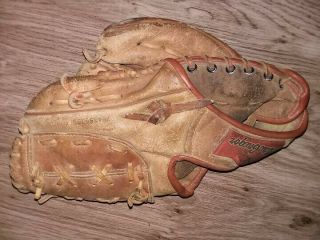 2 Vintage macgregor baseball gloves Pete Rose and Lonnie Smith 4