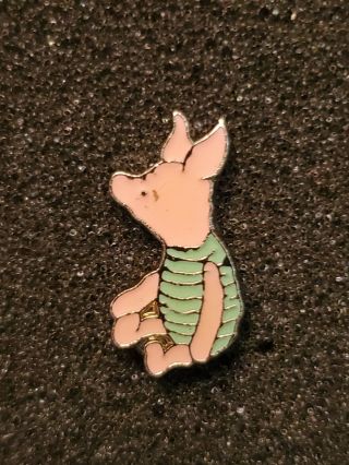 Disney Pin 1997 Piglet Vintage Classic From Set Winnie The Pooh S82