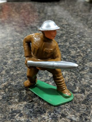 Vintage Manoil/barclay Lead Toy Soldier Loading Shell