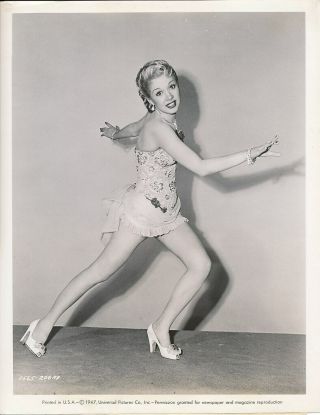 Olga San Juan Leggy Dancer Vintage 1947 Universal Cheesecake Photo