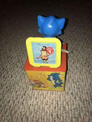 VINTAGE MATTEL INTERNATIONAL TOM AND JERRY MUSIC BOX (JACK IN THE BOX) READ DESC 3