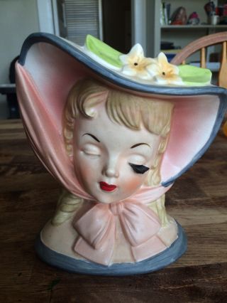 Vintage Lady Head Vase With Brush Eyelashes And Hat