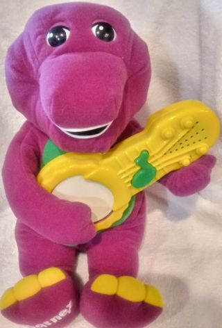 Vintage 1998 Playskool Sing N Strum Banjo Guitar Playing Barney Plush -