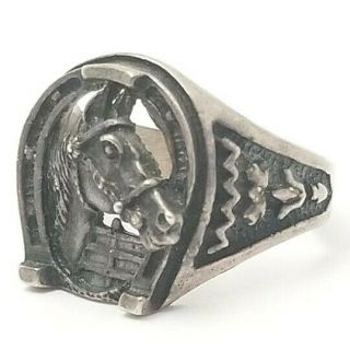 Vintage 925 Sterling Silver Horse & Arrow Ring,  9.  92 Grams,  Size 10.  5
