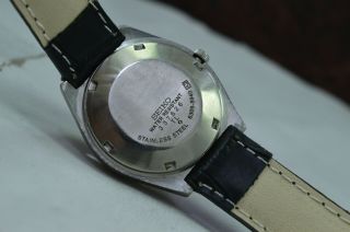 Vintage Seiko 5 Day Date 17 Jewels 6309 Movement Wrist Watch 4