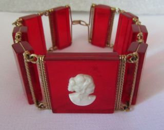 VINTAGE GLOWING CANDY APPLE RED SEE THRU PANEL BRACELET TINY CENTER WHITE CAMEO 2