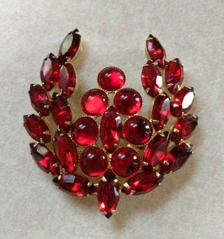 Vintage High End Ruby Red Rhinestone Cabachon Brooch Pin Big And Bold