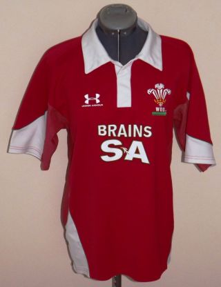 Vintage 2009 / 2010 Wales Rugby Union Shirt Size M - Under Armour