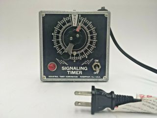 Vintage Industrial Timer Corporation 5 Minute Signaling Timer