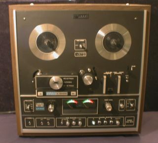 Akai X - 1810d Reel To Reel 8 - Track Cartridge Combination Stereo Tape Player