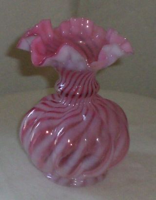 Vintage Fenton Art Glass Cranberry Opalescent Spiral Optic Pattern Melon Vase