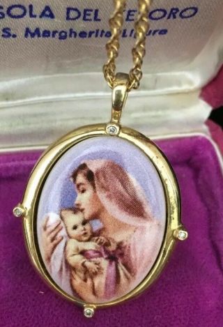 Vintage Jewellery Delightful Sterling Silver Vermeil ‘hail Mary’ Pendant & Chain