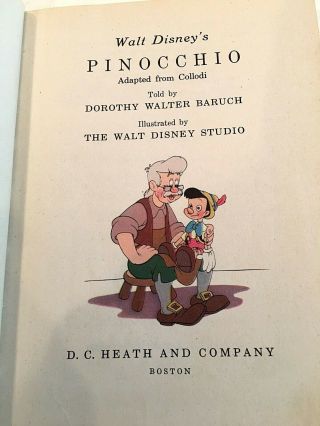 VINTAGE CLASSIC WALT DISNEY ' S PINOCCHIO AND LITTLE PIG ' S PICNIC 2 BOOKS 4