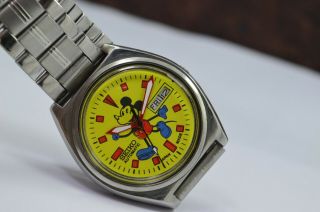 Vintage Seiko Mickey Mouse Day Date 17 Jewels 6309 Movement Men ' s Wrist Watch 3