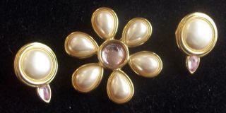MONET Vintage Brooch Earrings MALTESE CROSS Pearl & Pink Cabochon Flower 2