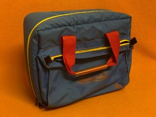 Nintendo Nes Vintage 1988 Z - Bag Game Console Carry Case W/ Strap - -